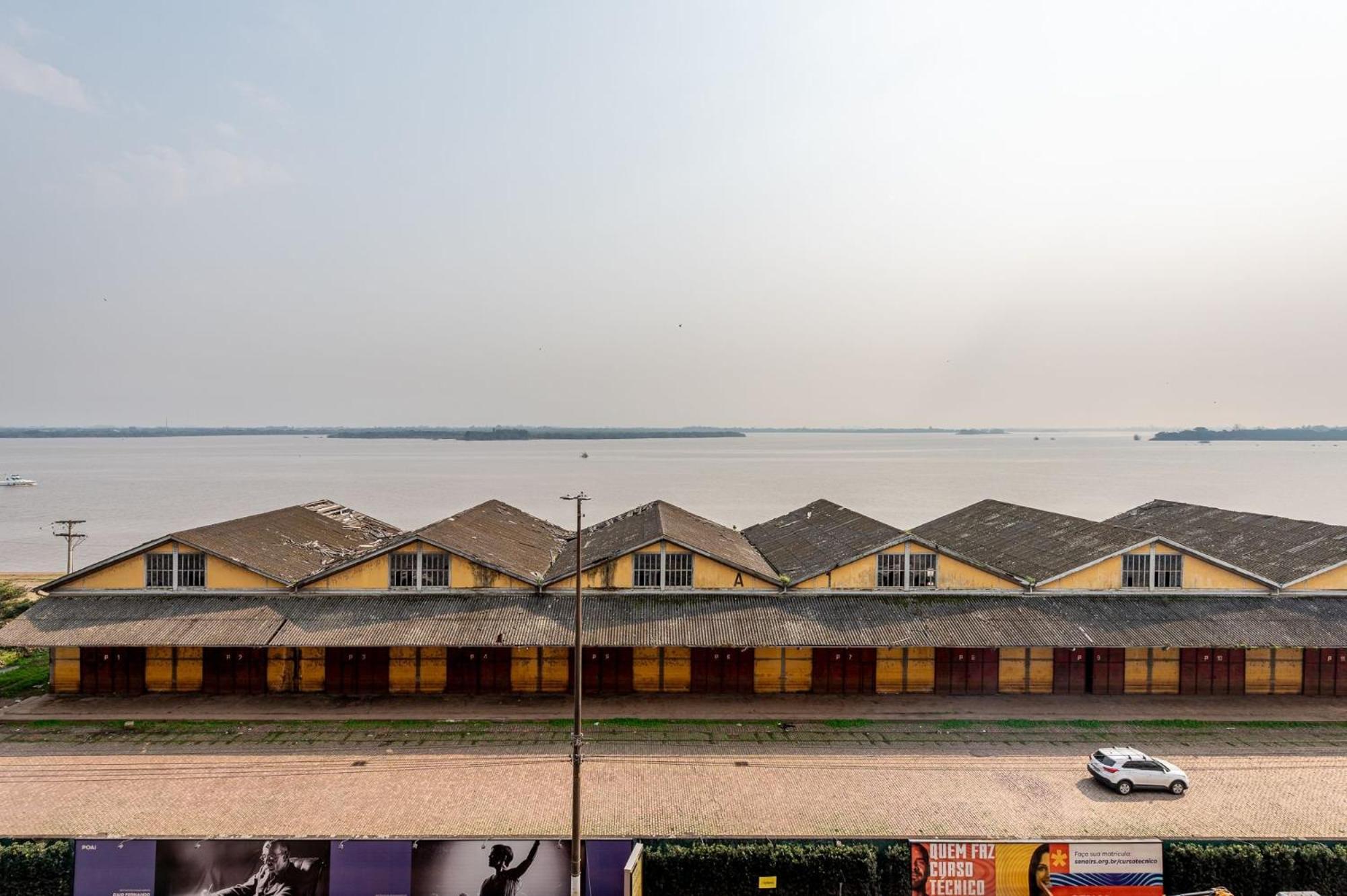 Xtay Cais Rooftop: A Melhor Hospedagem De Porto Alegre Exterior foto